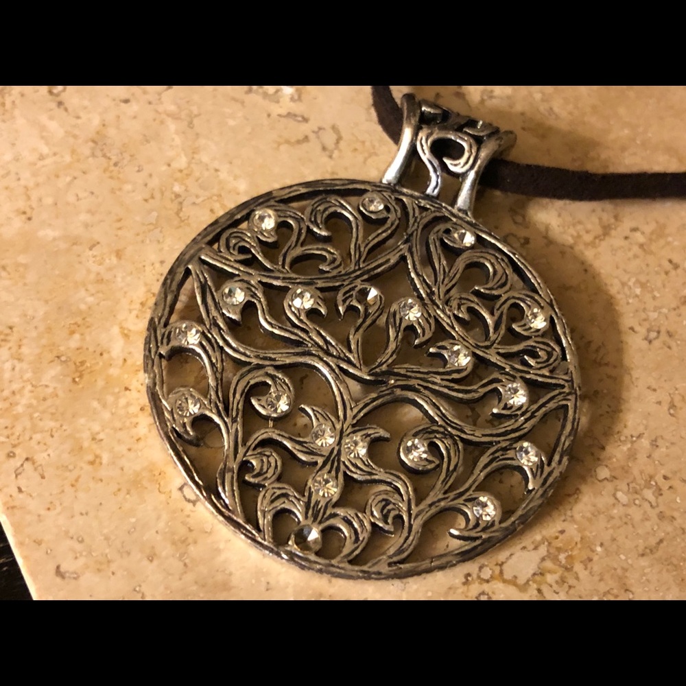 Silver pendant glass sparkles/ brown leather strap